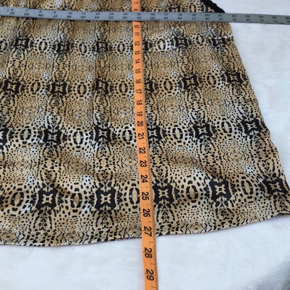 MNG BY MANGO PRINT SLEEVELESS top size 8 PREWORN - Picture 9 of 15
